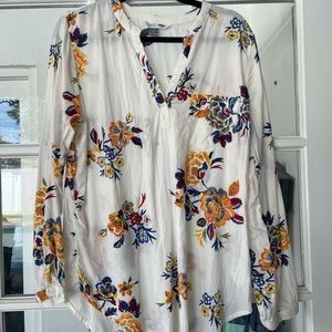 Old Navy 3/4 sleeve floral tunic shirt